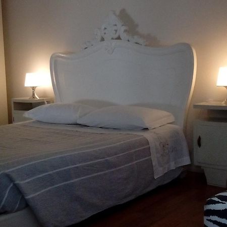 Domus Nova Residenza Il B&B Mantoue Extérieur photo
