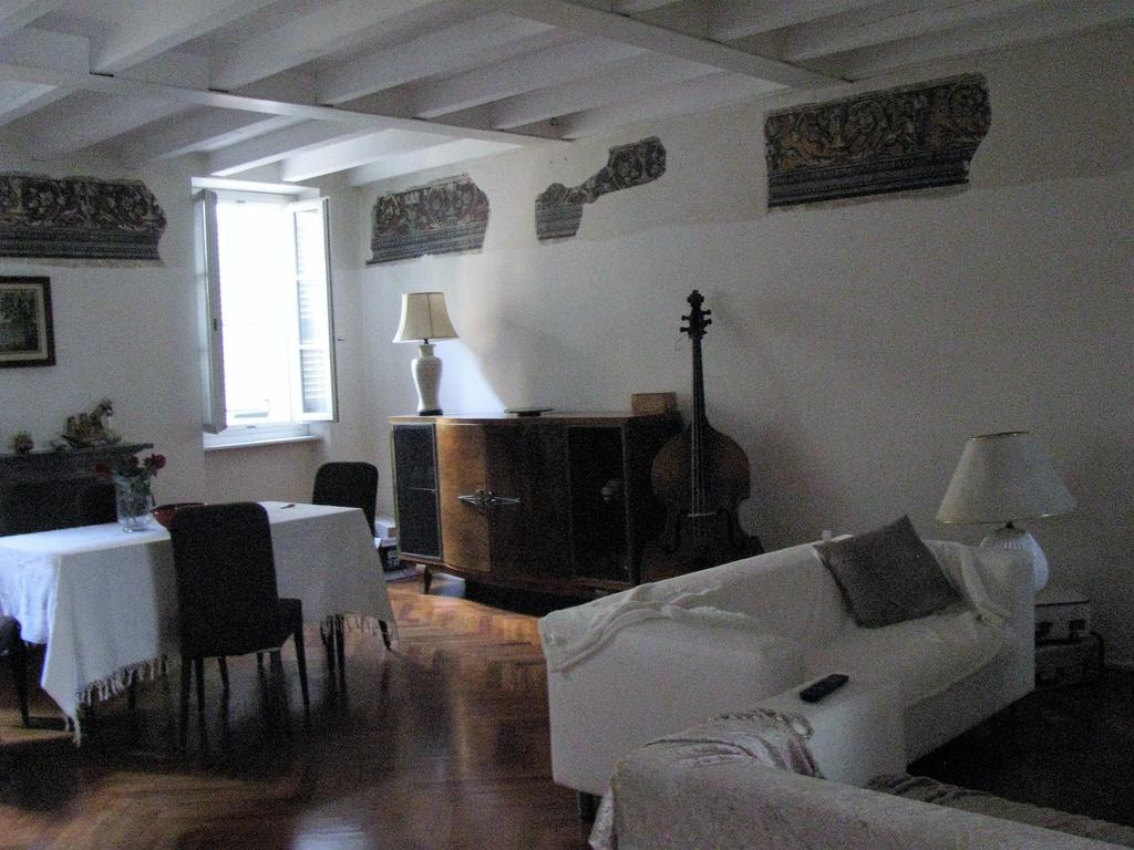 Domus Nova Residenza Il B&B Mantoue Extérieur photo