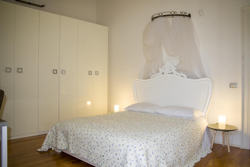 Domus Nova Residenza Il B&B Mantoue Extérieur photo