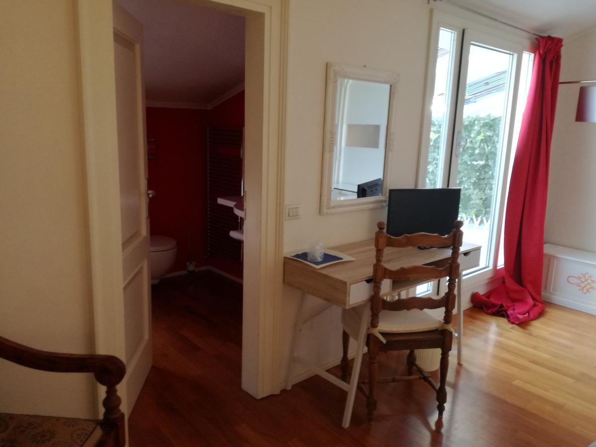 Domus Nova Residenza Il B&B Mantoue Extérieur photo