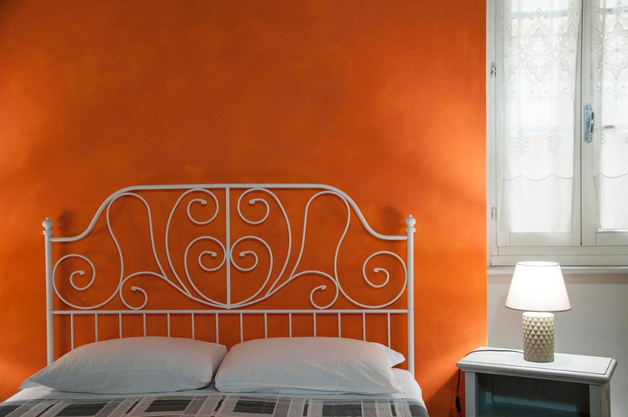 Domus Nova Residenza Il B&B Mantoue Extérieur photo